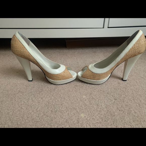 Bebe Pumps - Picture 5 of 6